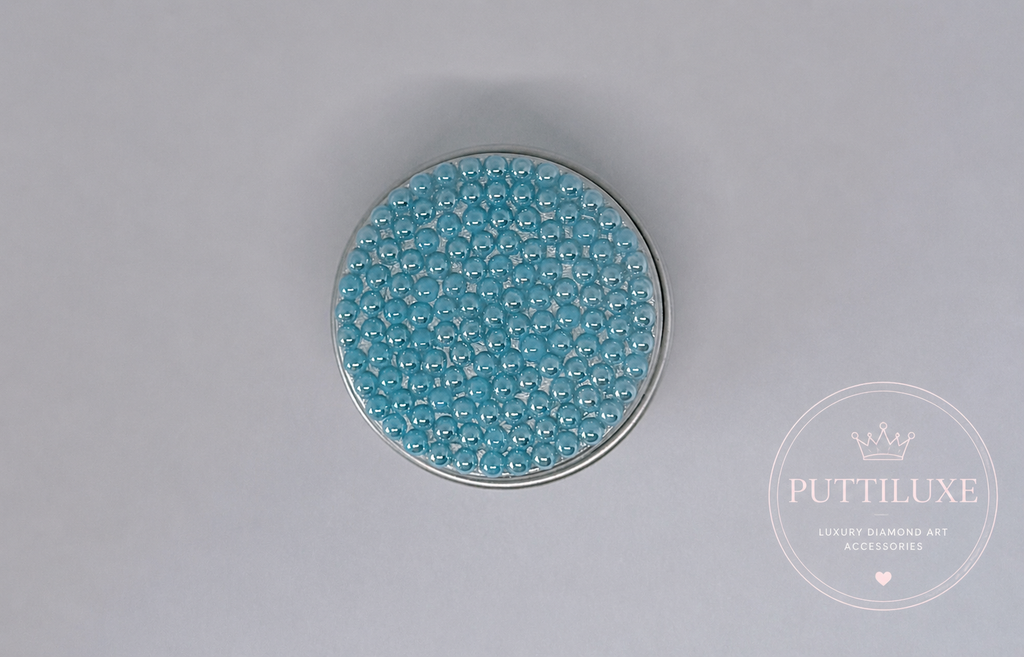PuttiLuxe Aqua Glow Mini Bedazzled Putty Tin | 15ml Silver